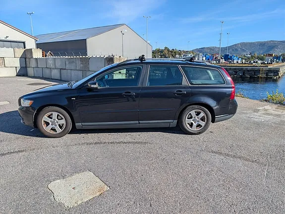 Volvo V50 2010 photo 5