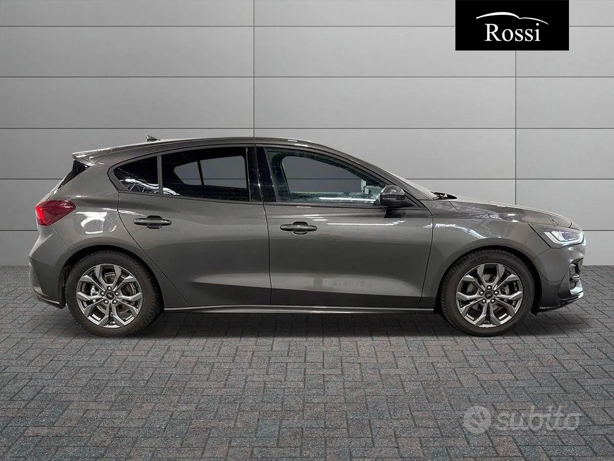 Ford Focus 2025 photo 5