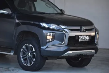 Mitsubishi Triton 2020 photo 3