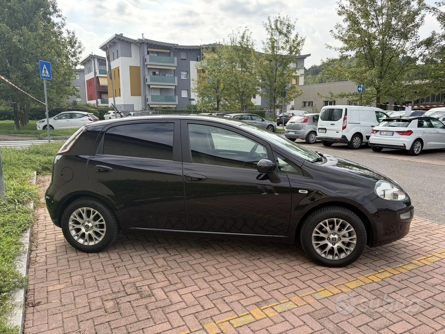 Fiat Punto 2009 photo 3