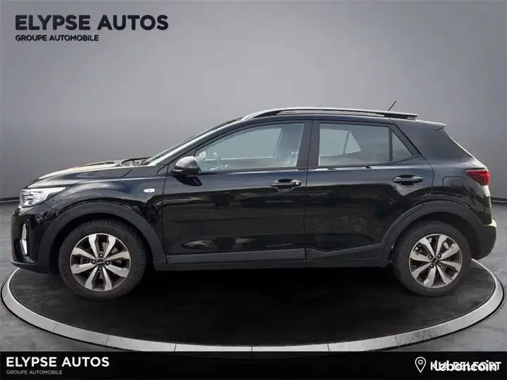 Kia Stonic 2023 photo 4