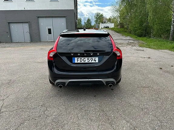 Volvo V60 2014 photo 5