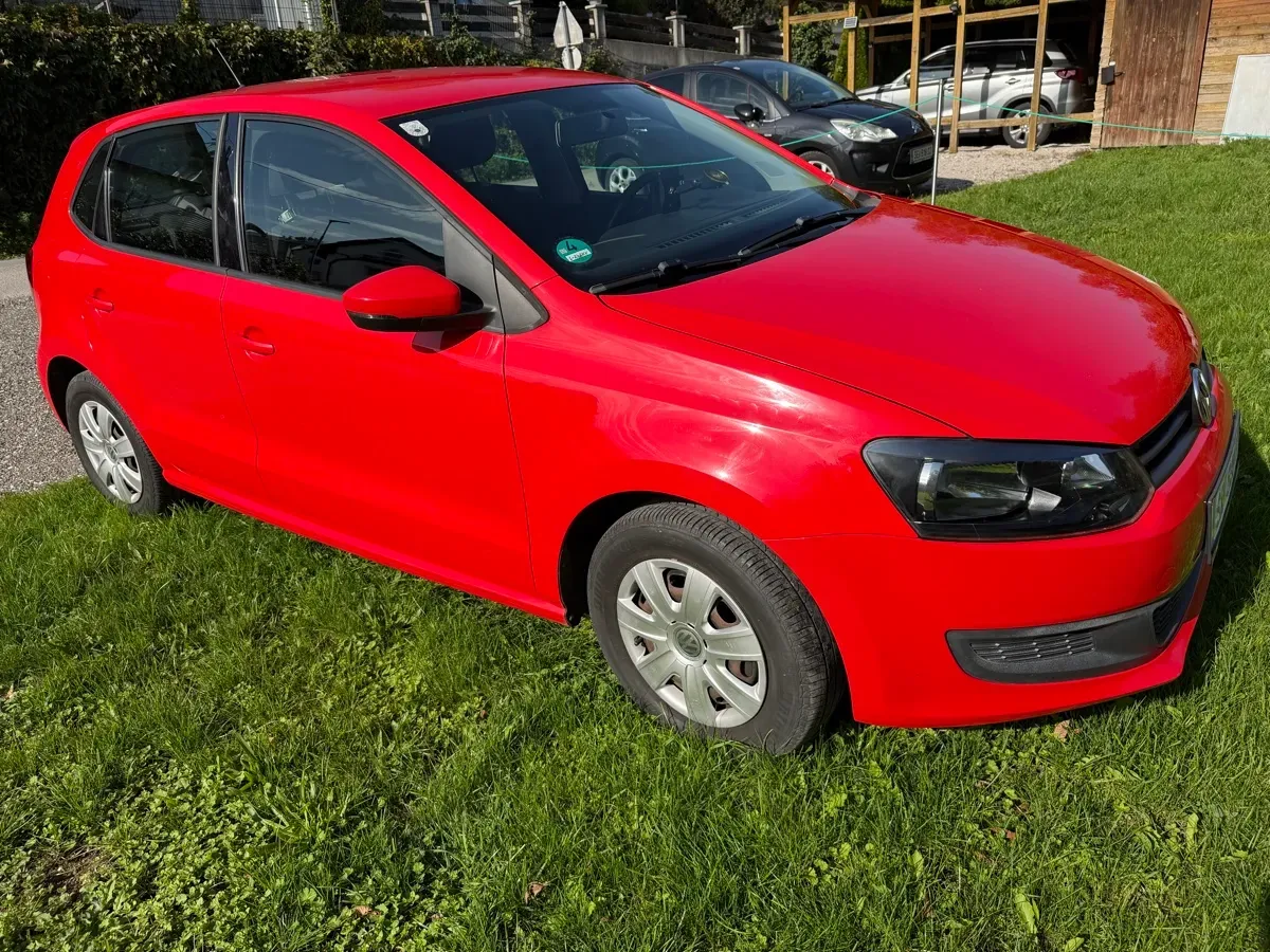 Volkswagen Polo 2013 photo 2
