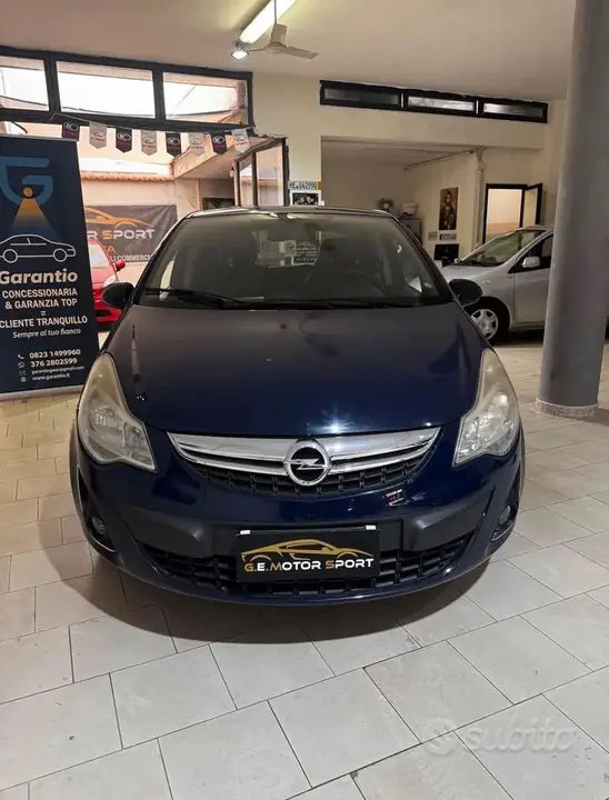 Opel Corsa 2012 photo 2