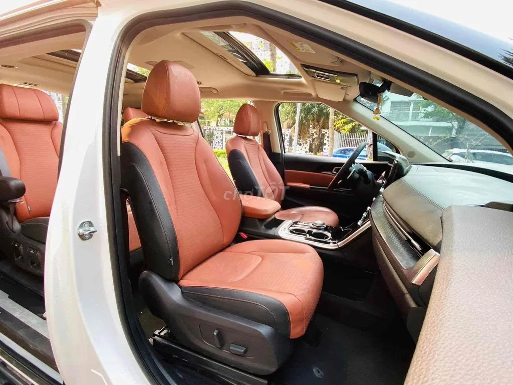 Kia Carnival 2022 photo 4