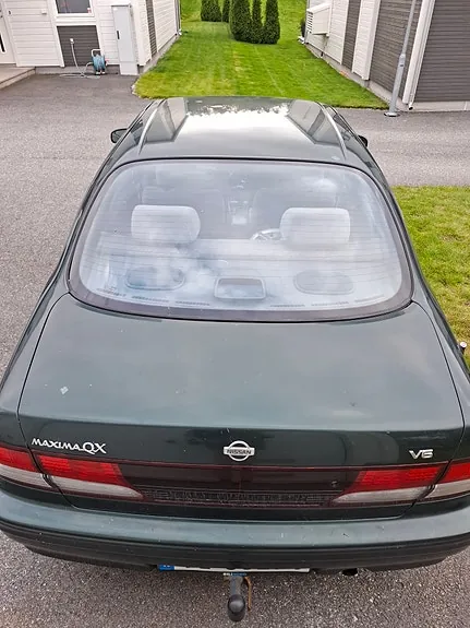 Nissan Maxima 1998 photo 5