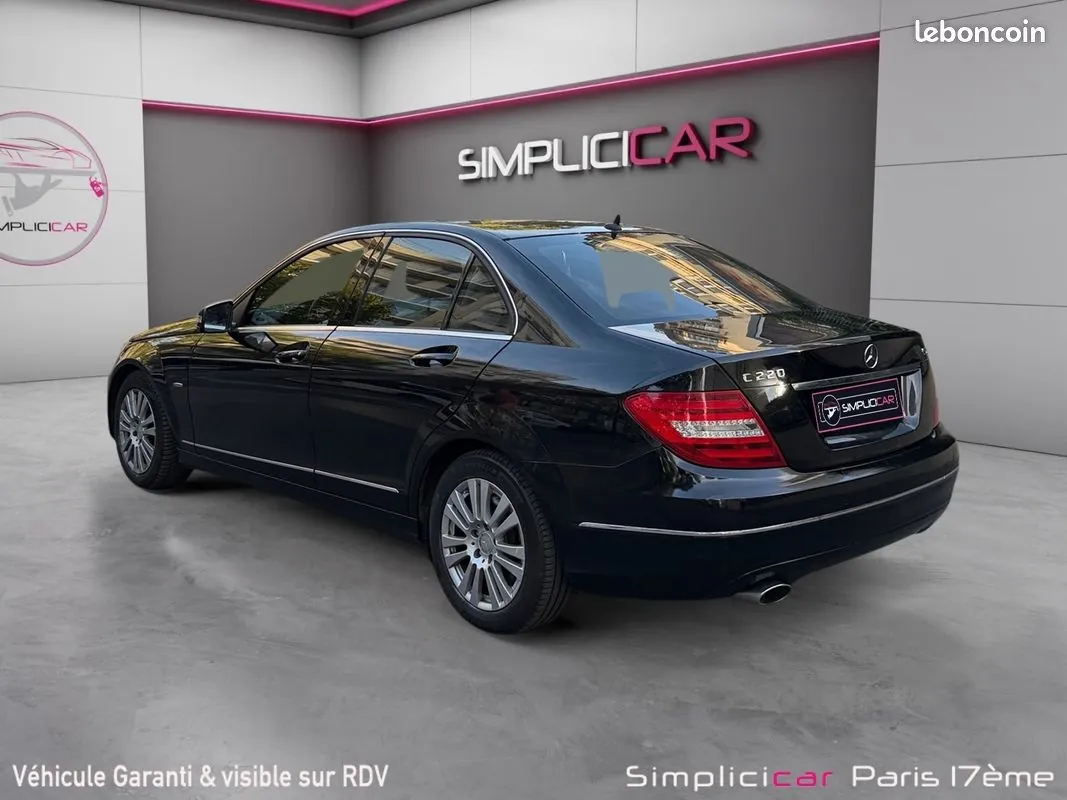 Mercedes-Benz C-Class 2011 photo 3