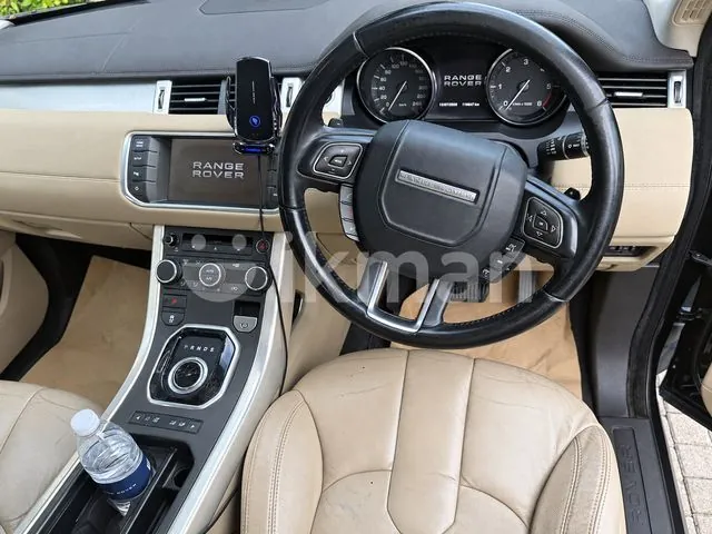 Land Rover Range Rover Evoque 2013 photo 4