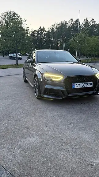 Audi S3 2018 photo 2