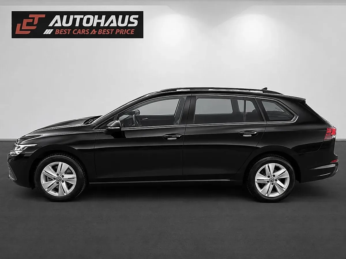 Volkswagen Golf 2022 photo 2