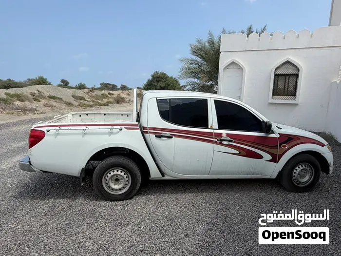 Mitsubishi L200 2008 photo 3