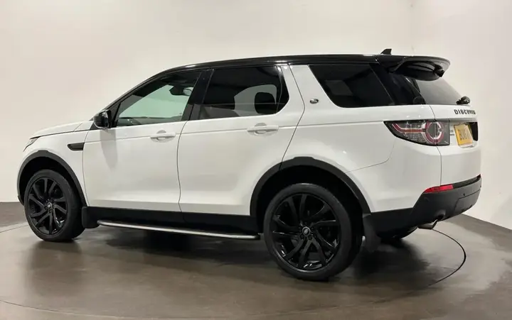 Land Rover Discovery Sport 2016 photo 3