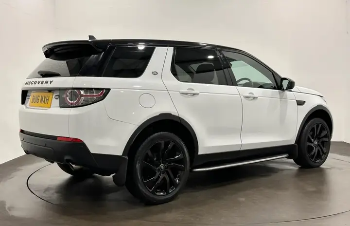 Land Rover Discovery Sport 2016 photo 4