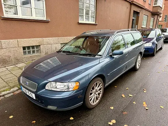 Volvo V70 2006 photo 2