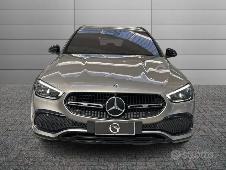 Mercedes-Benz C-Class 2023 photo 3
