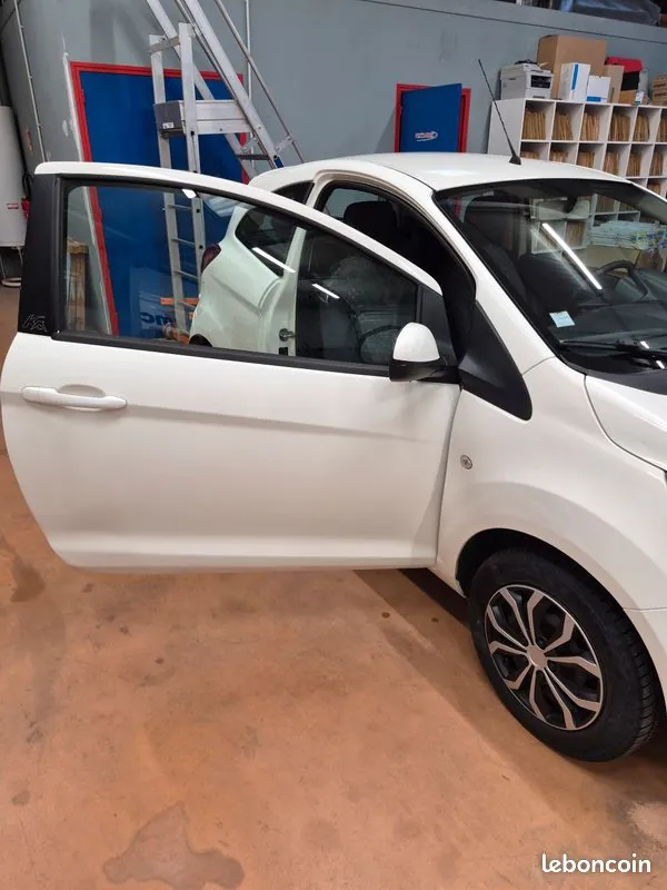 Ford Ka 2012 photo 5