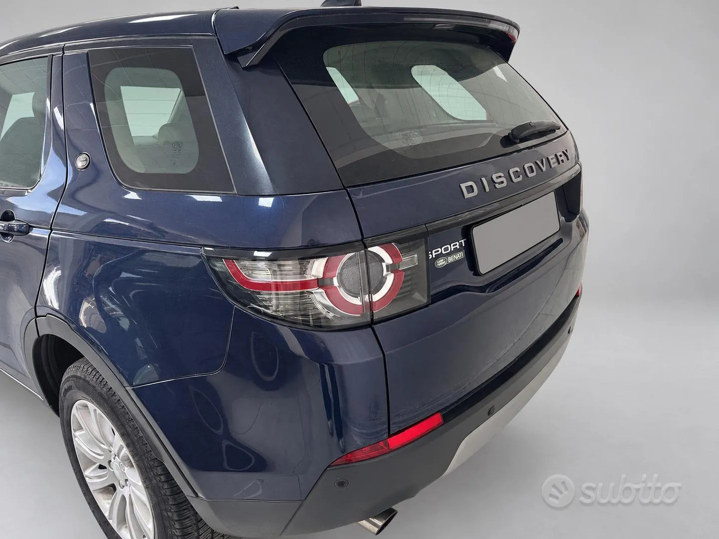 Land Rover Discovery Sport 2016 photo 3
