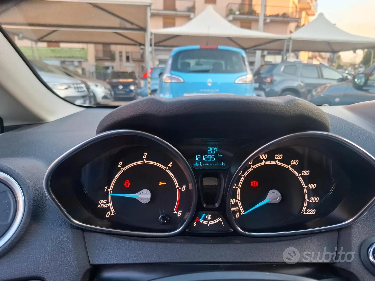 Ford Fiesta 2015 photo 5