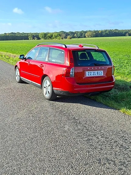 Volvo V50 2009 photo 5
