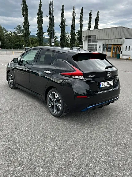 Nissan Leaf 2020 photo 5