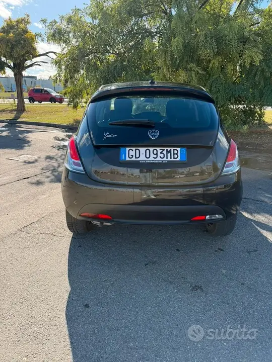 Lancia Ypsilon 2021 photo 2