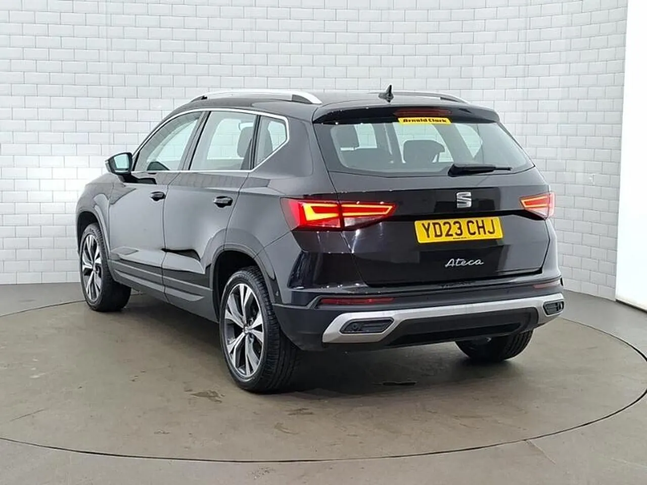 Seat Ateca 2023 photo 2