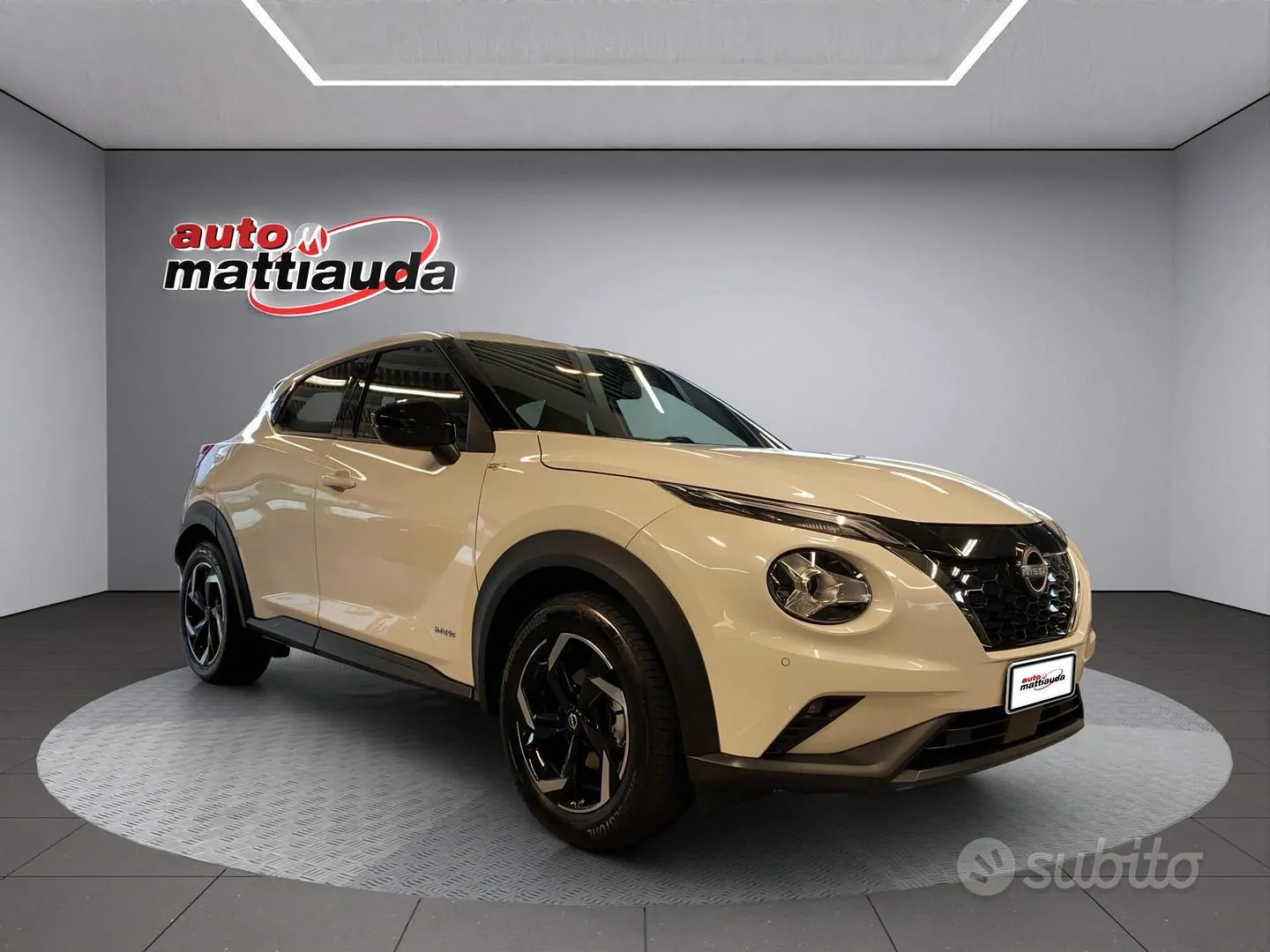 Nissan Juke 2023 photo 2
