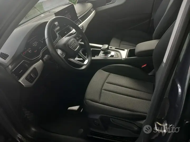 Audi A4 2024 photo 4