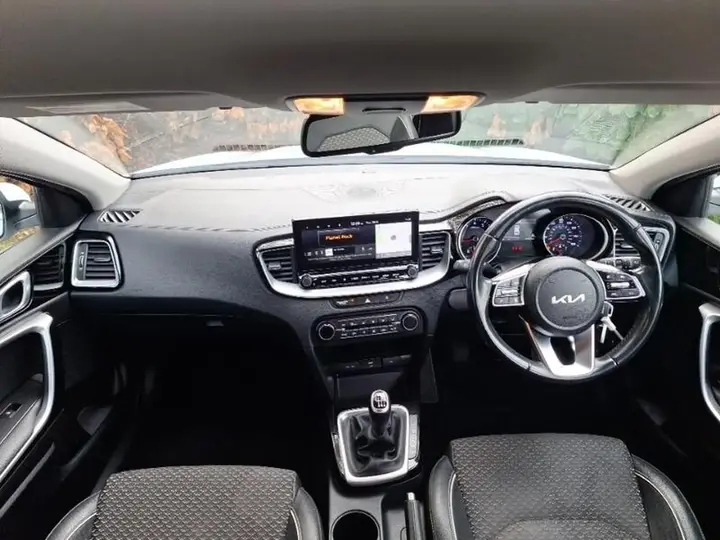 Kia Ceed 2022 photo 3