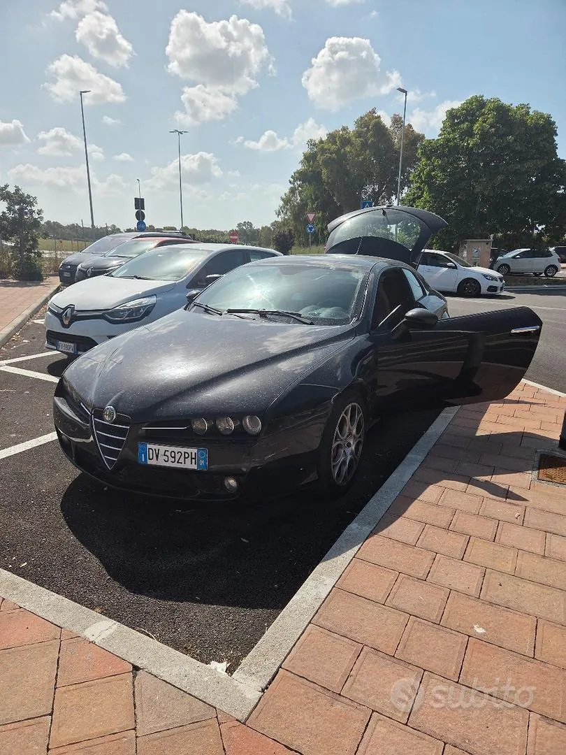 Alfa Romeo Brera 2010 photo 4