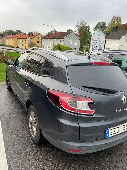 Renault Megane Iii 2010 photo 3