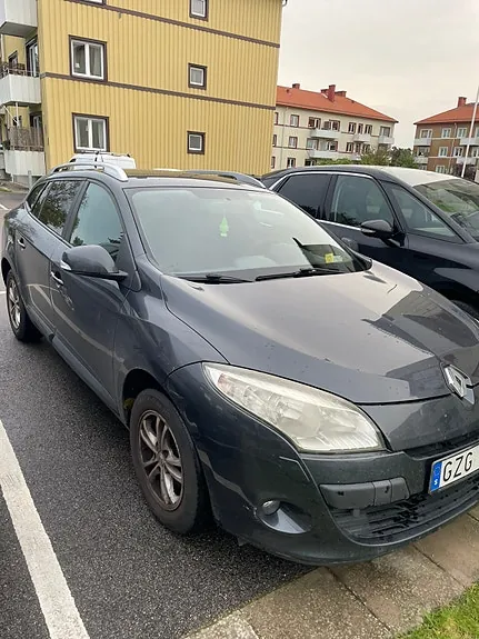 Renault Megane Iii 2010 photo 2