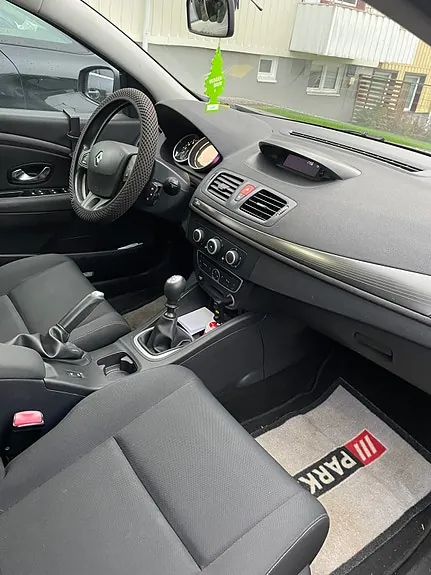 Renault Megane Iii 2010 photo 5