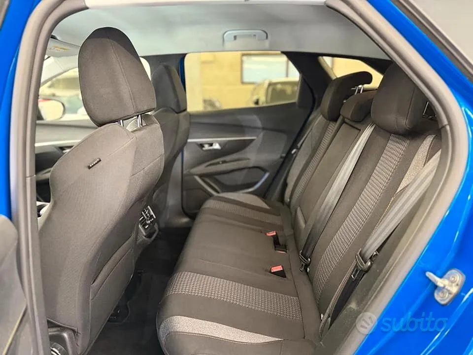 Peugeot 3008 2021 photo 2