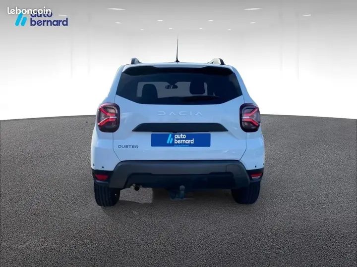 Dacia Duster 2023 photo 5