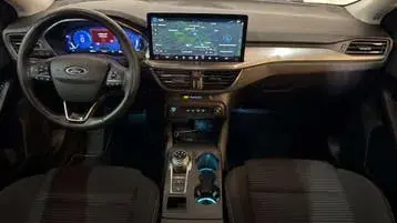 Ford Focus 2024 photo 3