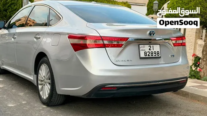 Toyota Avalon 2013 photo 3