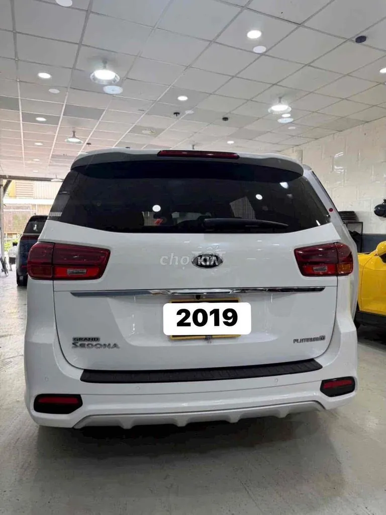 Kia Sedona 2019 photo 3