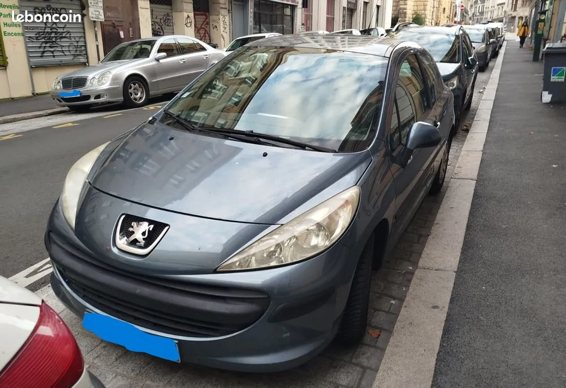 Peugeot 207