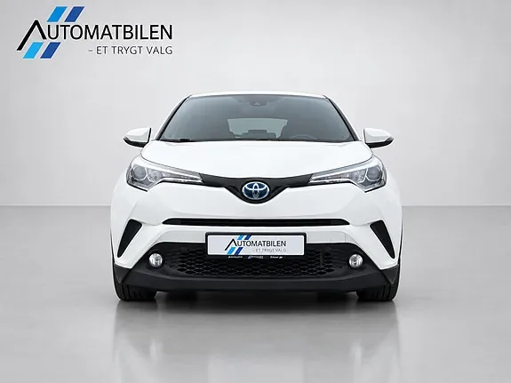 Toyota C-Hr 2017 photo 2