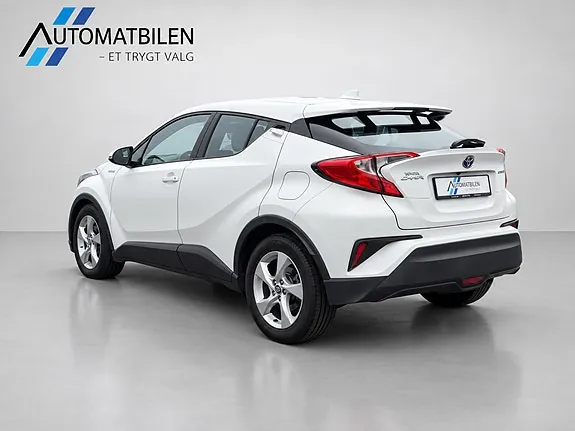 Toyota C-Hr 2017 photo 5