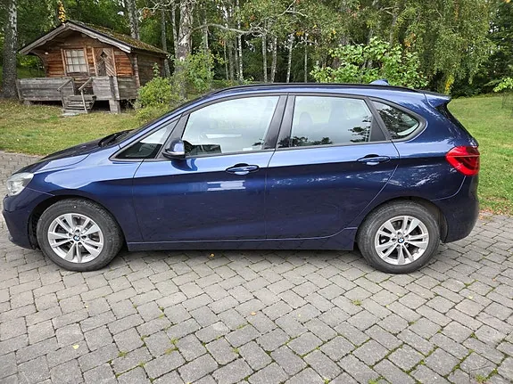 BMW 218I 2016 photo 2