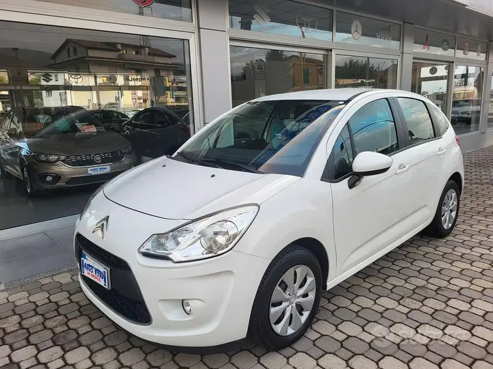 Citroen C3 2012 photo 2