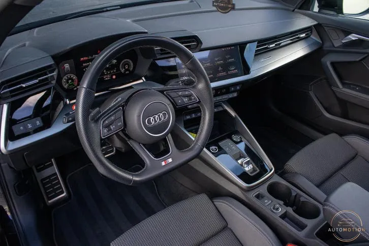 Audi A3 2022 photo 3