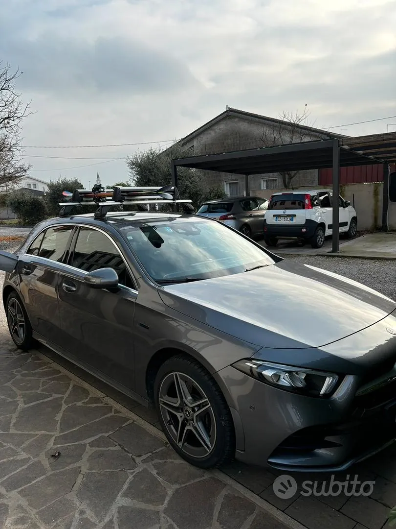 Mercedes-Benz A250E 2021 photo 5