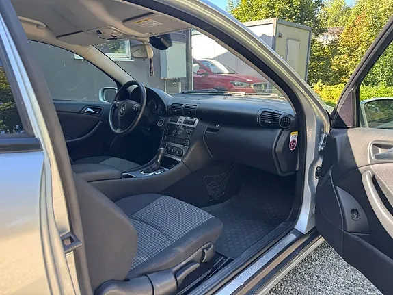 Mercedes-Benz C180 2007 photo 5