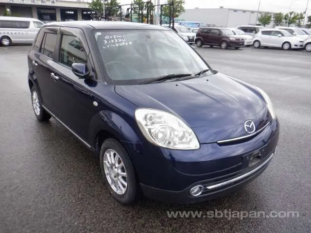 Mazda Verisa