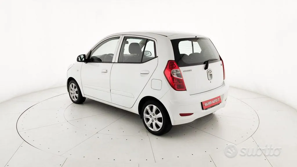 Hyundai I10 2011 photo 5