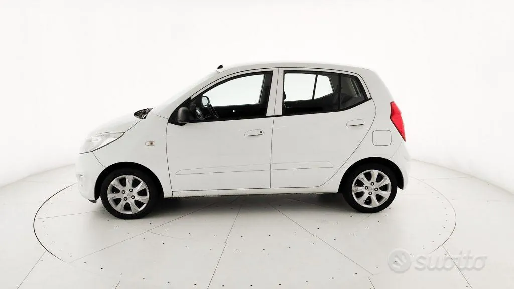 Hyundai I10 2011 photo 4