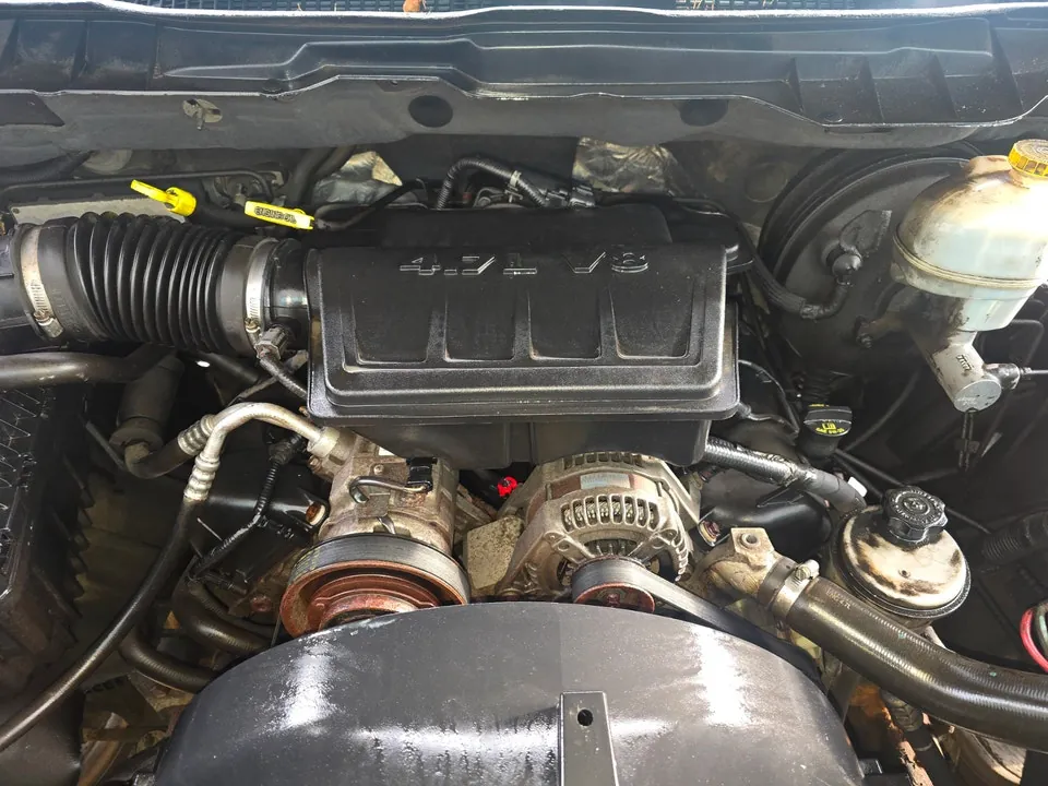 Dodge Ram 1500 2012 photo 3